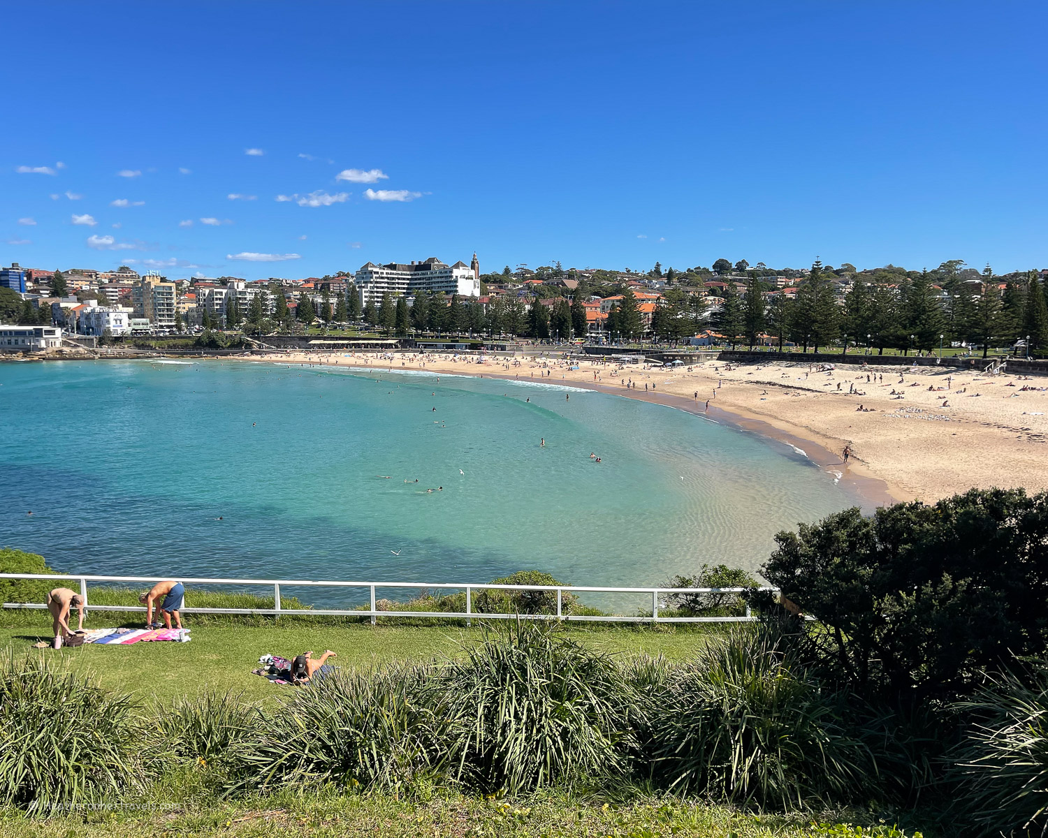 Coogee Beach - Bondi to Coogee walk Sydney © Heatheronhertravels.com