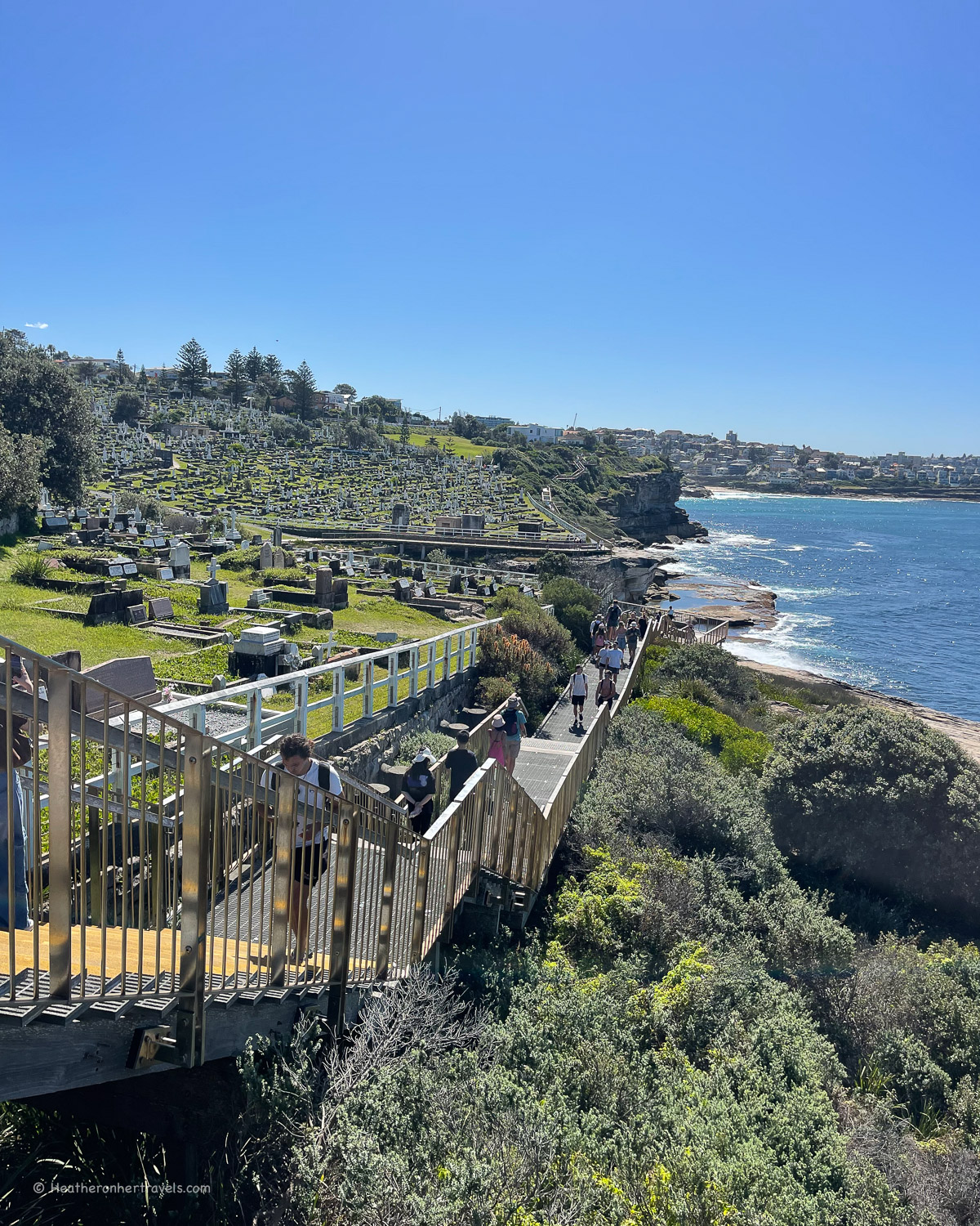 Waverley Cemetery - Bondi to Coogee walk Sydney © Heatheronhertravels.com